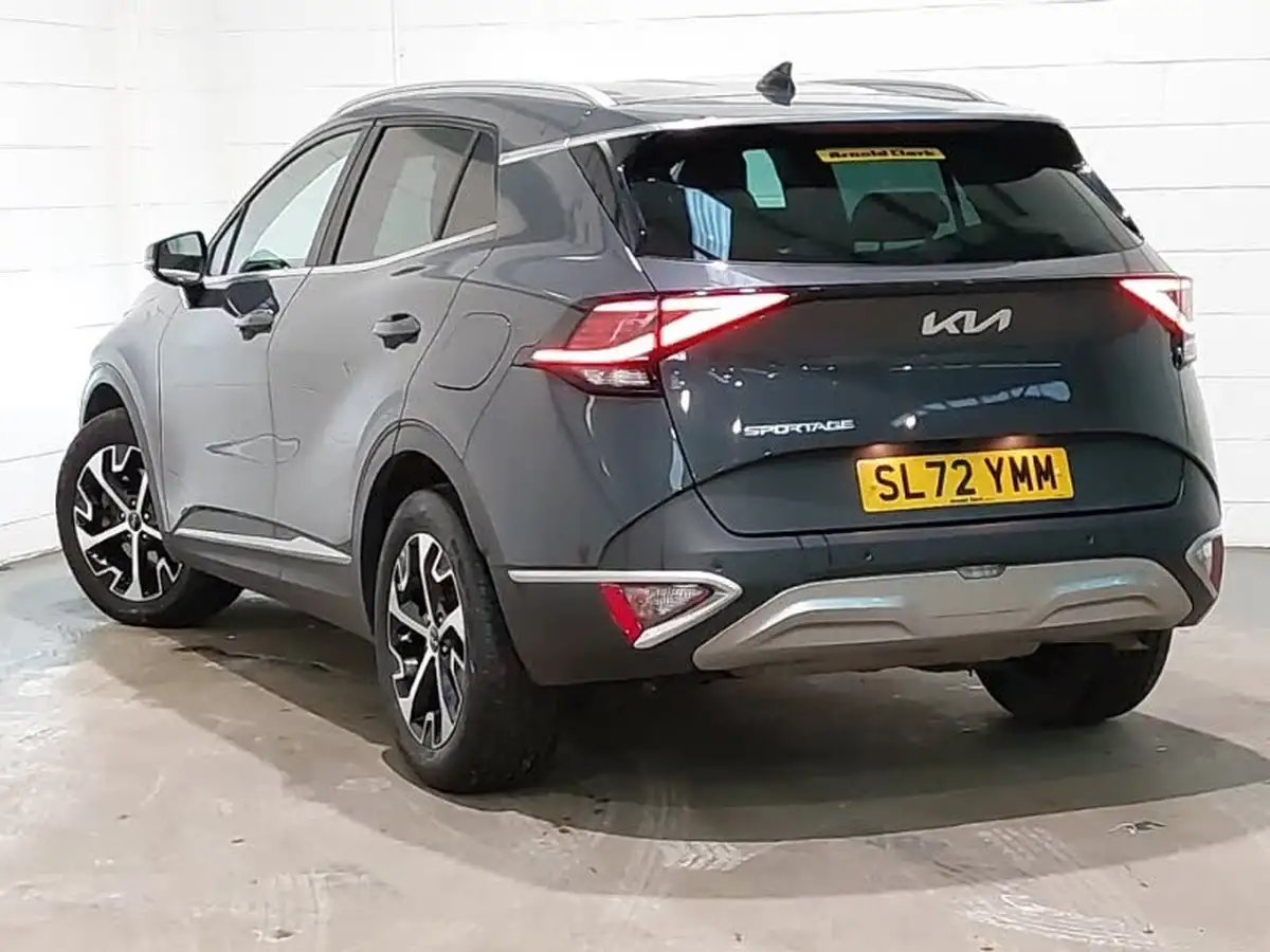 2022-kia-sportage-16-t-gdi-3-148bhp-1598cc-big-1