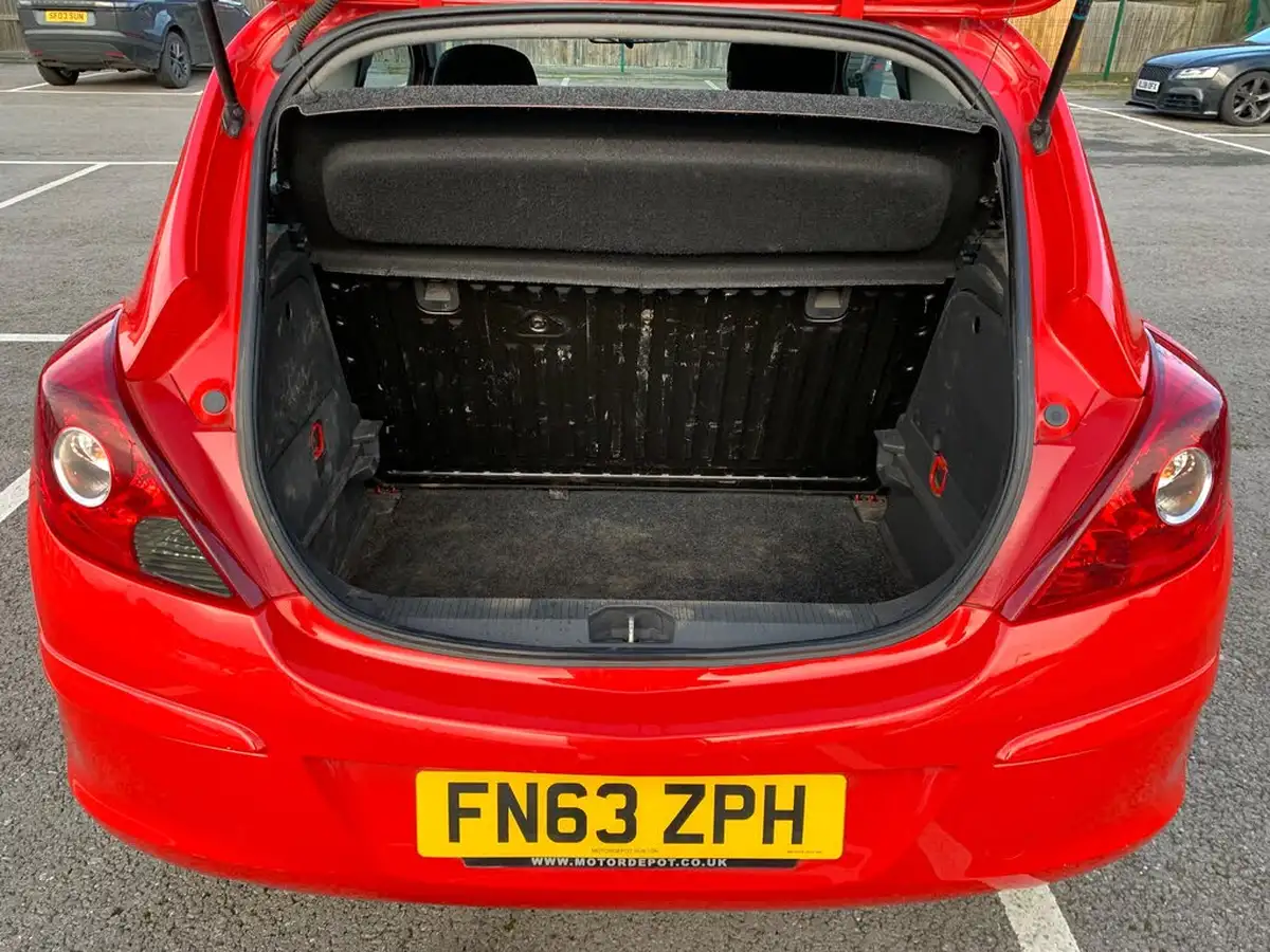 2013-vauxhall-corsa-12-energy-16v-3d-big-10