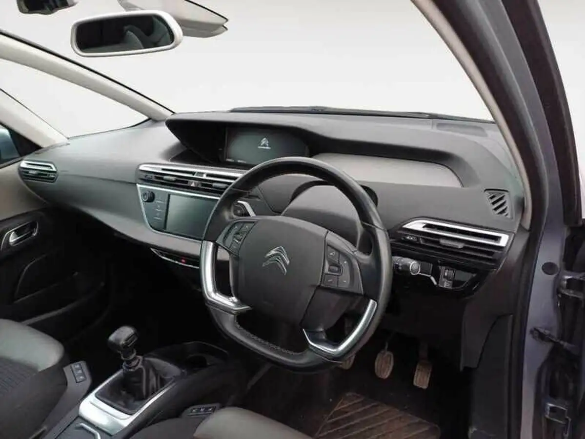 2019-citroen-grand-c4-spacetourer-15bluehdi-flair-big-4