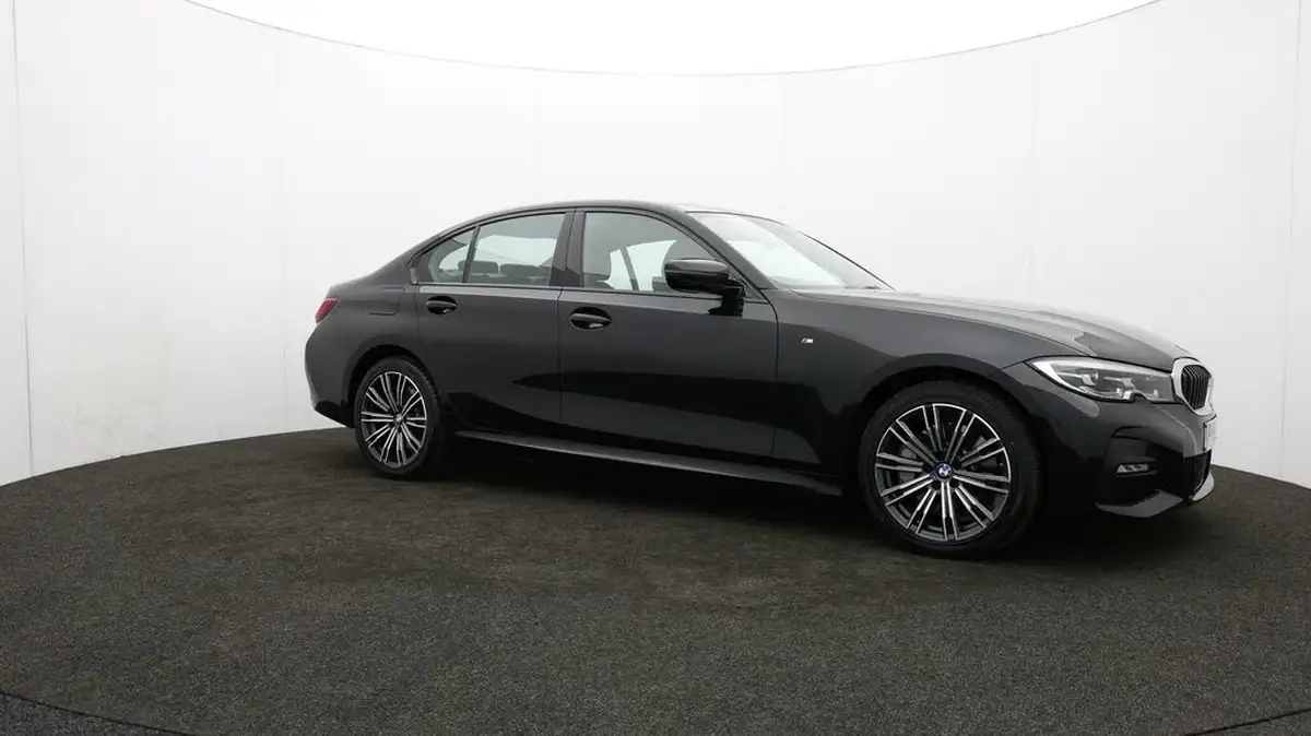 2019-bmw-3-series-20-330e-m-sport-plus-pack-big-48