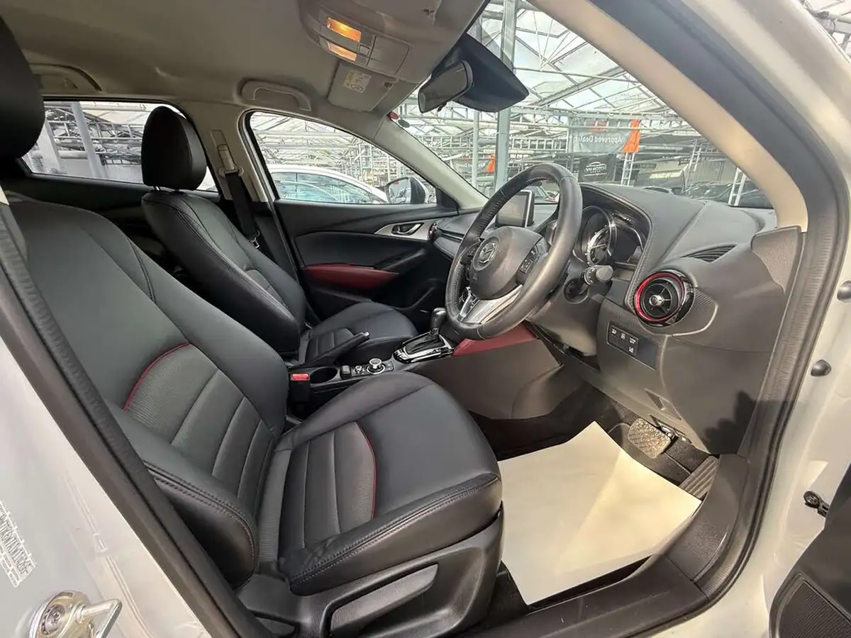 2016-mazda-cx-3-20-sport-nav-120ps-2wdss-auto-big-18