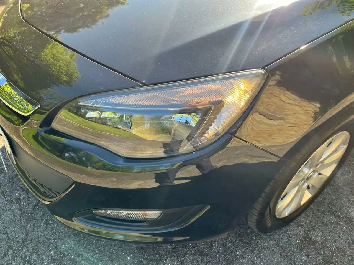 2014-vauxhall-astra-16-design-hatchback-big-49