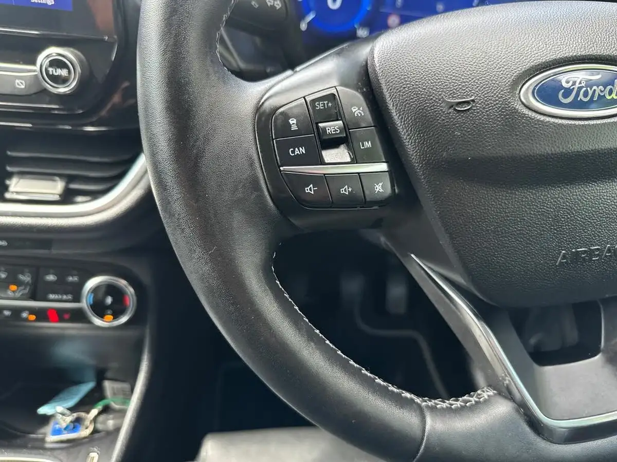 2023-ford-fiesta-10t-titanium-x-125ps-hybrid-mhev-big-25