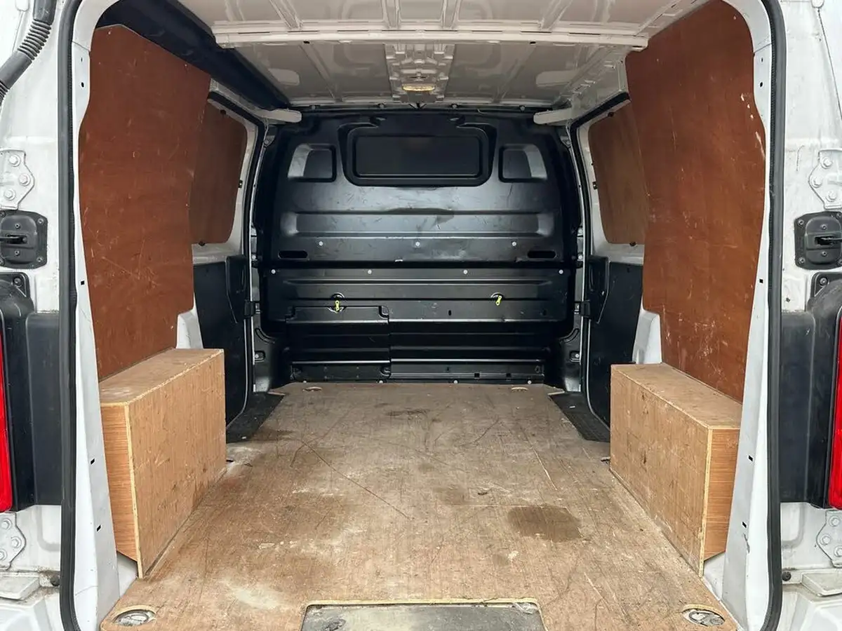 2022-vauxhall-vivaro-20td-3100-l1h1-elite-big-11