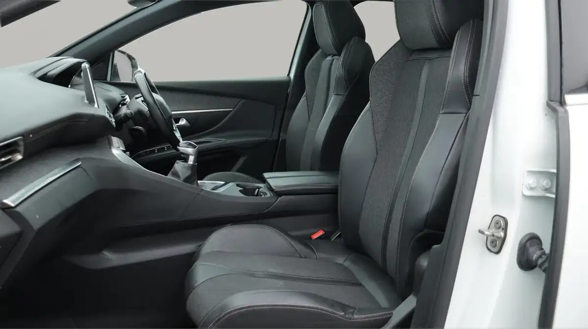 2019-peugeot-5008-suv-15-bluehdi-gt-line-premium-big-14