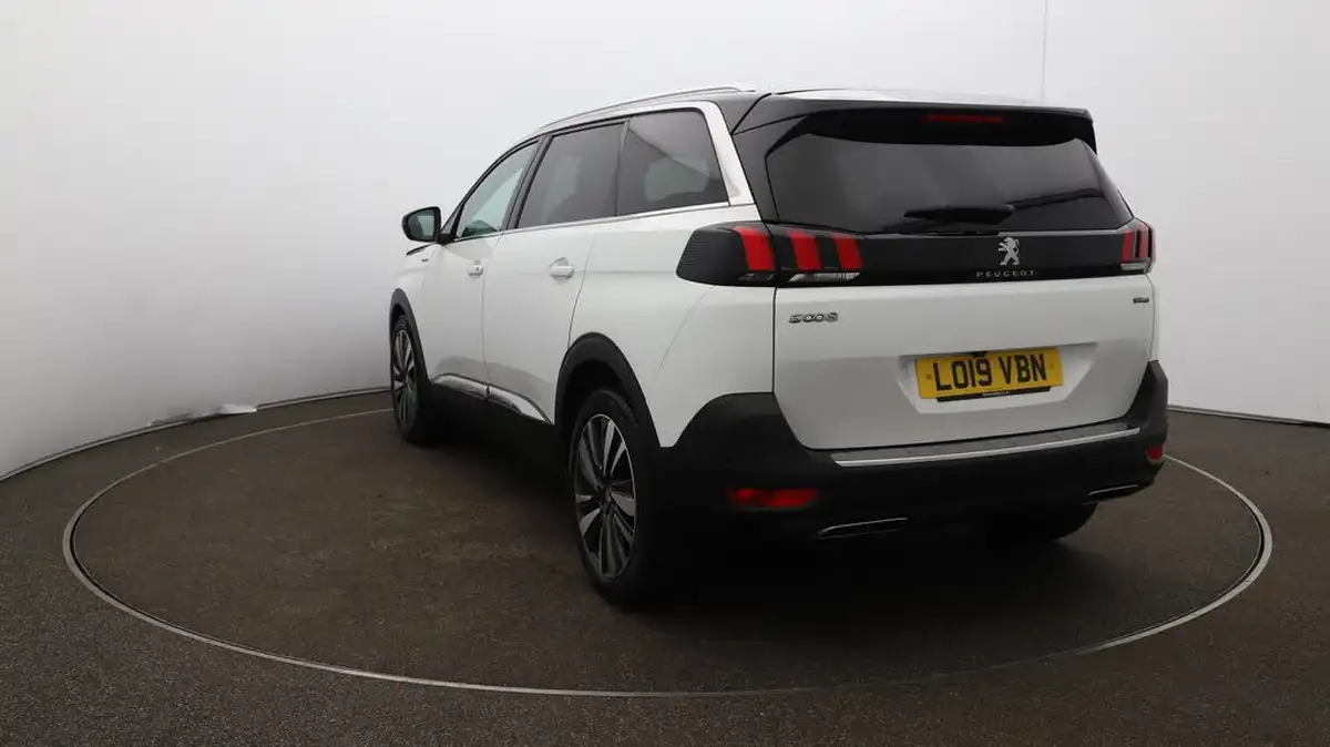 2019-peugeot-5008-suv-15-bluehdi-gt-line-premium-big-66