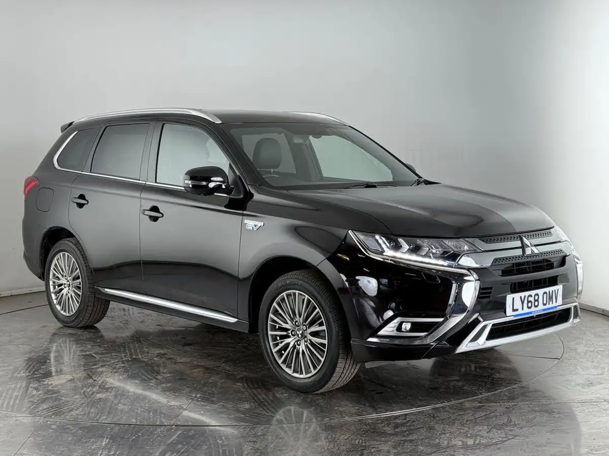 2019-mitsubishi-outlander-24-4h-phev-big-0