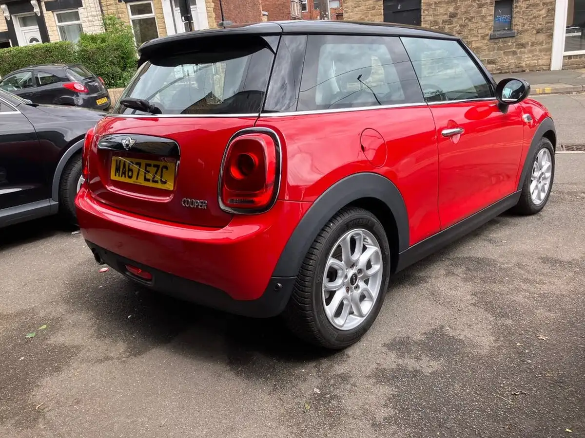 2017-mini-cooper-15-cooper-ss-hatchback-3d-big-3
