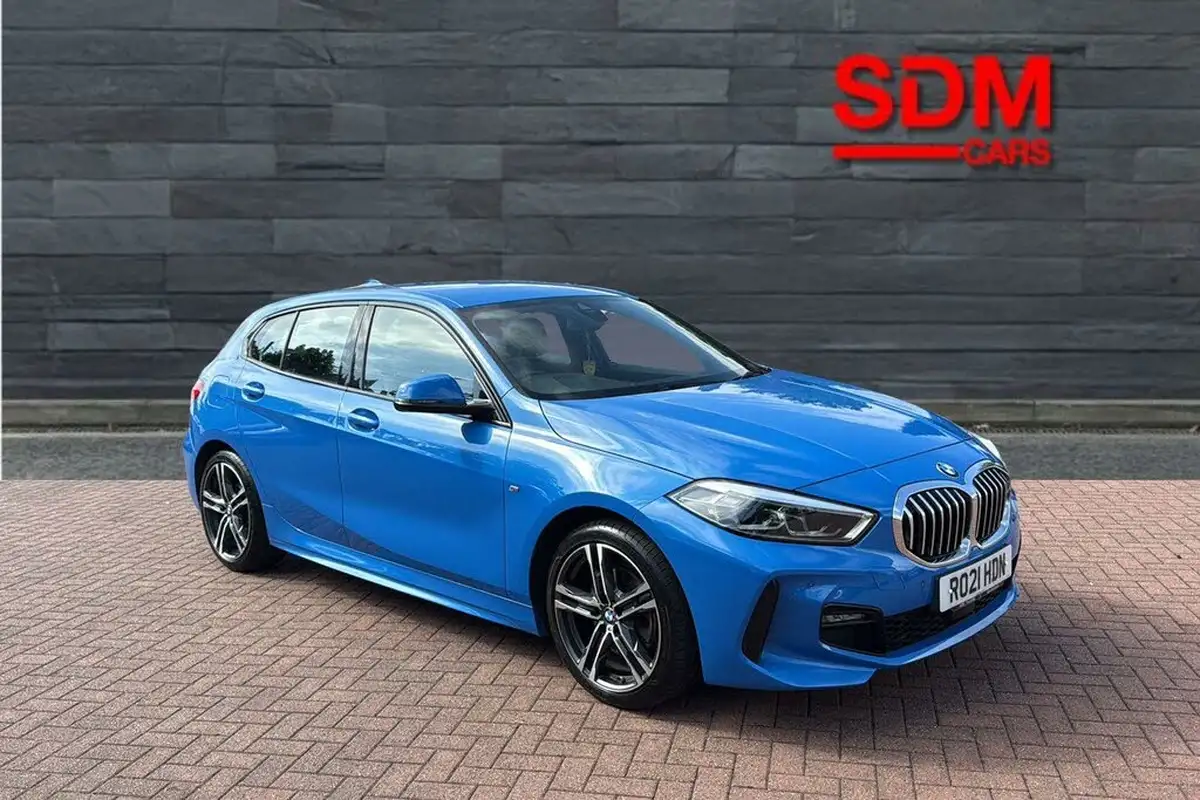 2021-bmw-1-series-15-118i-m-sport-lcp-dct-big-0