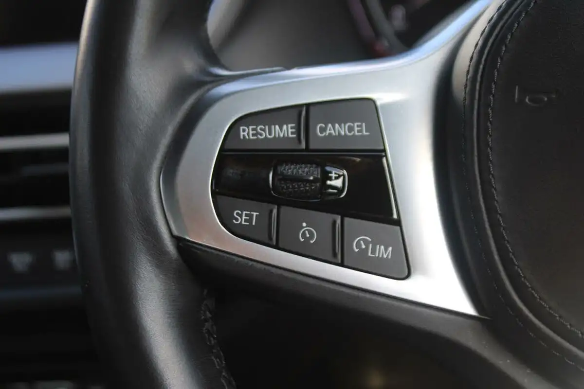 2021-bmw-1-series-15-118i-m-sport-lcp-dct-big-24