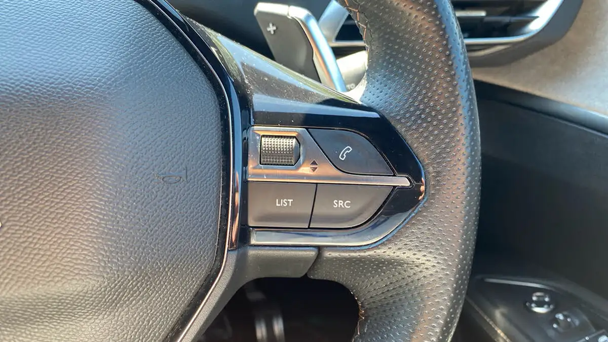 2021-peugeot-5008-suv-20-bluehdi-gt-premium-177bhp-big-23