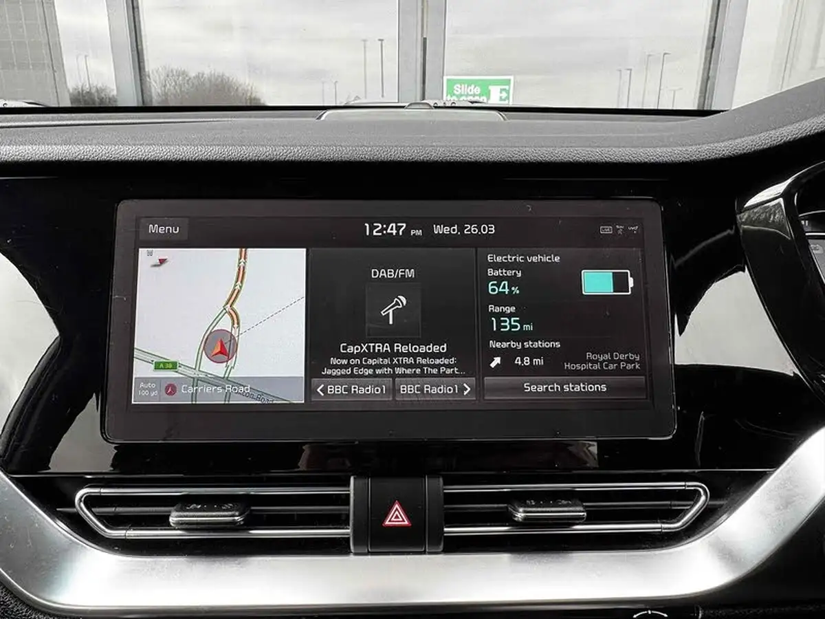 2020-kia-e-niro-ev-4-big-37