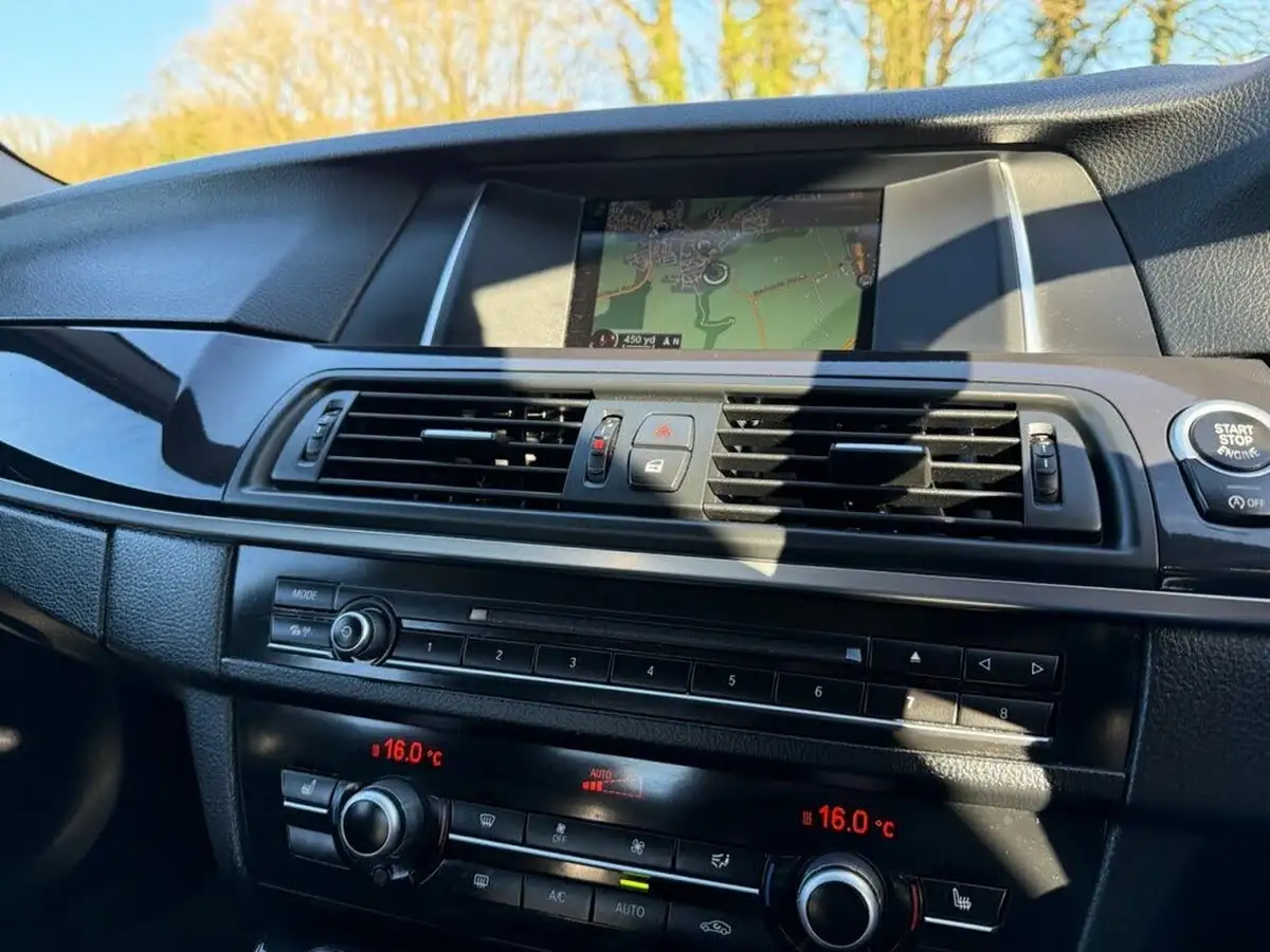 2016-bmw-5-series-20td-520d-se-190bhp-saloon-4d-auto-big-38