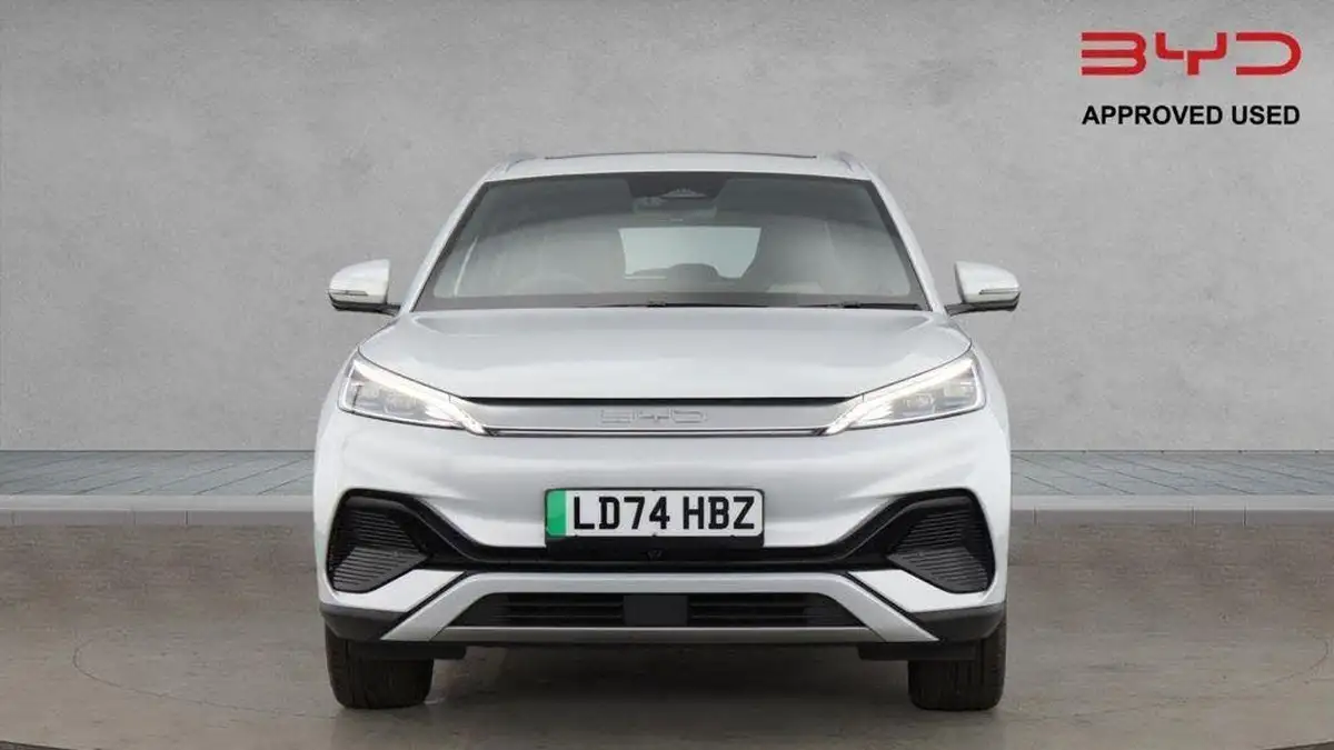 2024-byd-atto-3-e-design-big-16