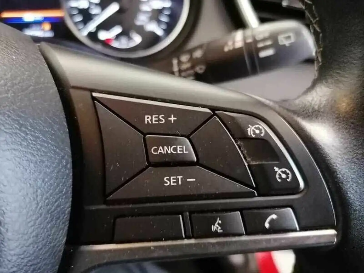 2020-nissan-qashqai-13-dig-t-acenta-premium-140ps-big-20