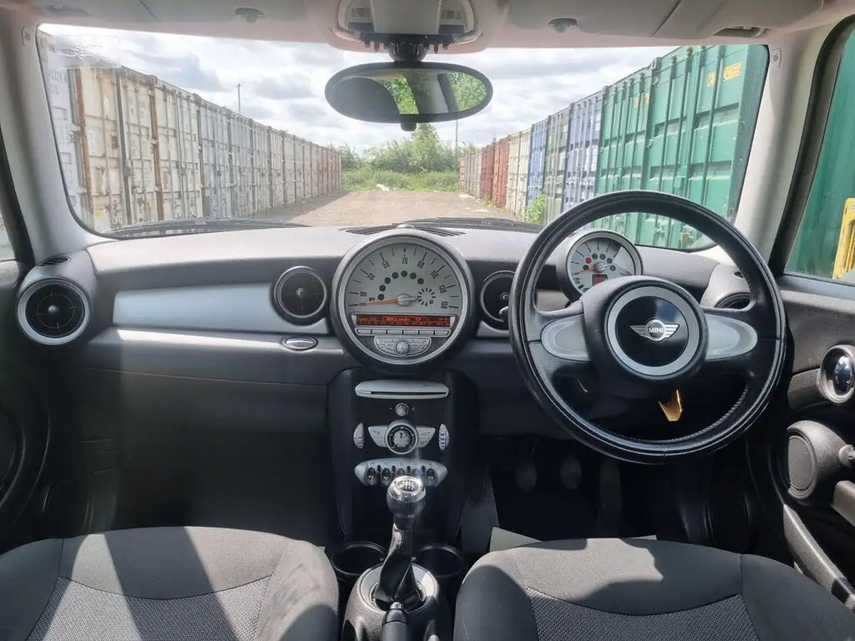 2007-mini-cooper-14-one-95bhp-big-22