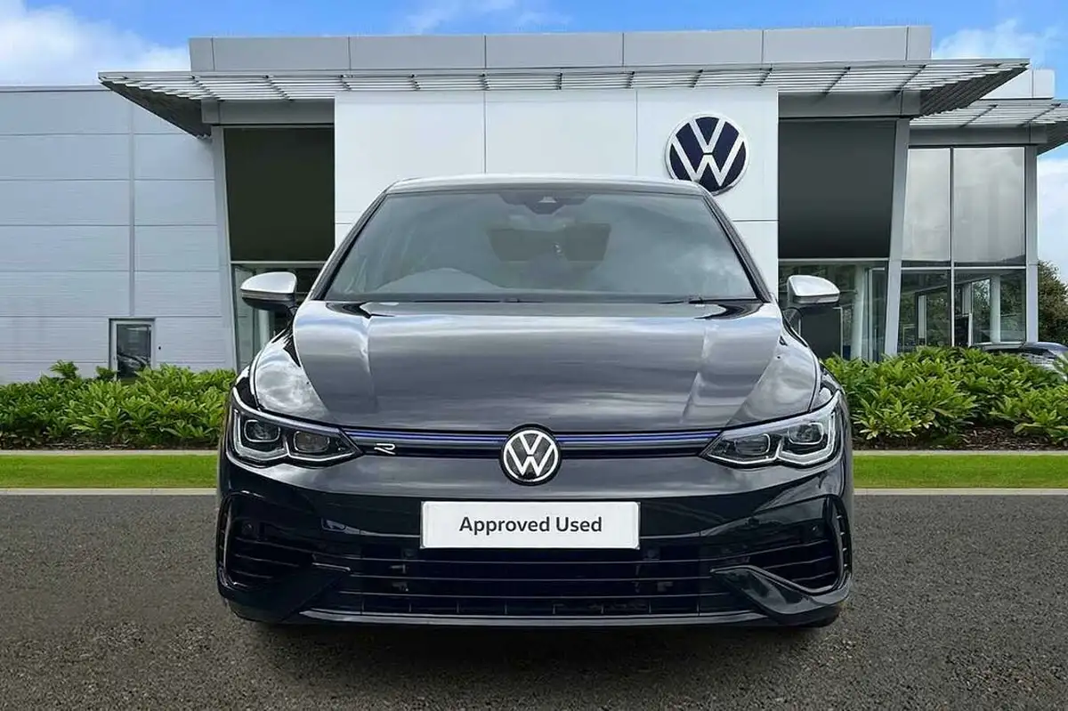 2021-volkswagen-golf-20-tsi-r-hatchback-big-6