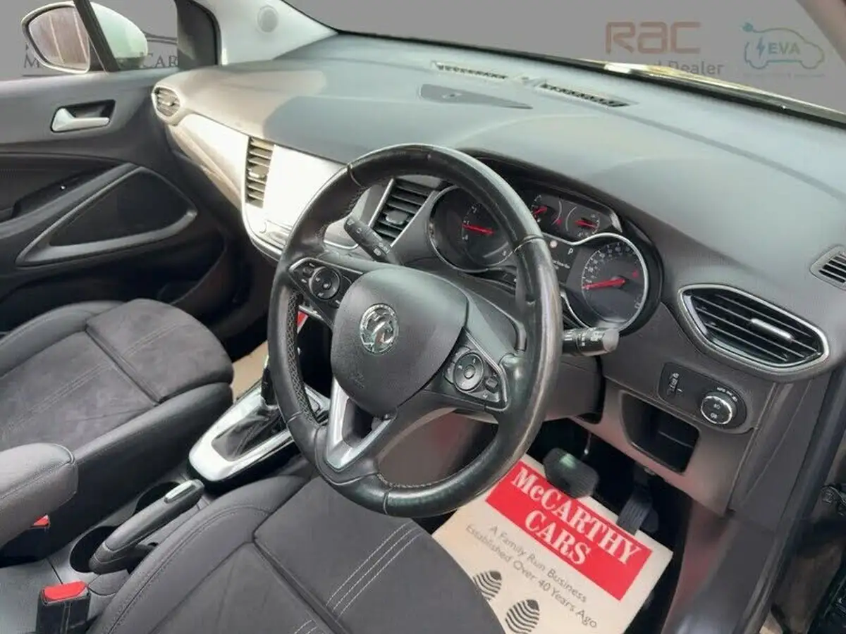2021-vauxhall-crossland-big-58