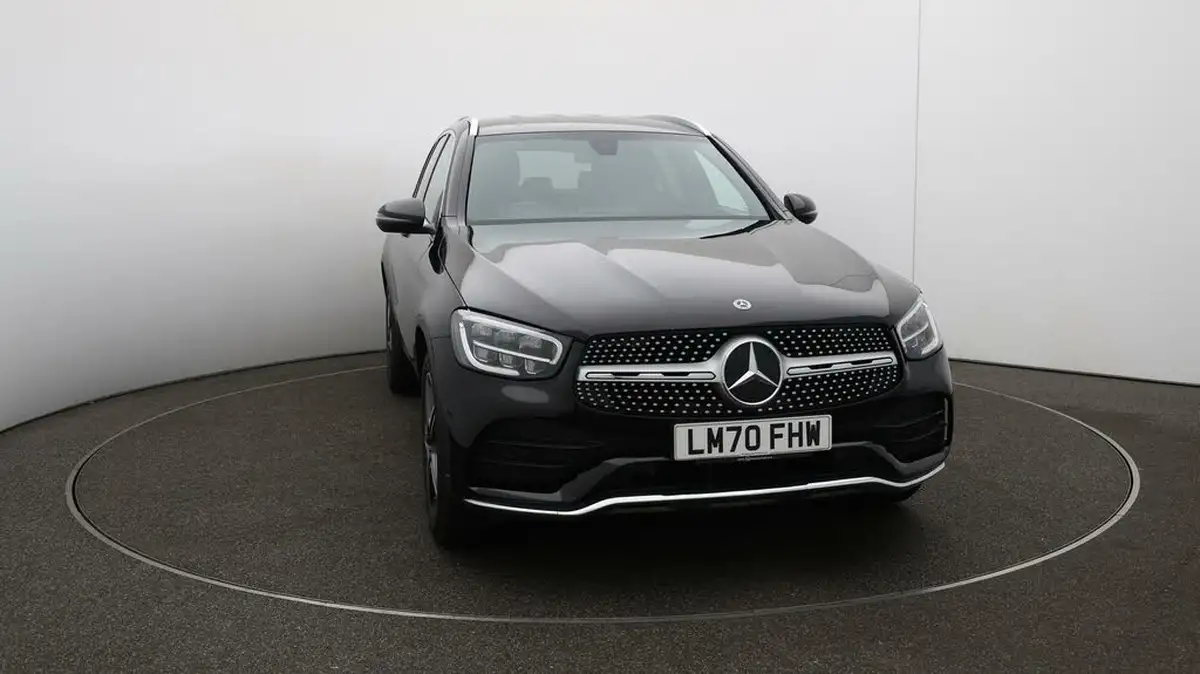 2020-mercedes-benz-glc-class-20d-glc220d-amg-line-station-wagon-5d-4matic-plus-big-40