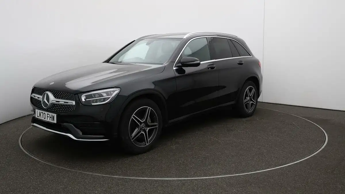 2020-mercedes-benz-glc-class-20d-glc220d-amg-line-station-wagon-5d-4matic-plus-big-68