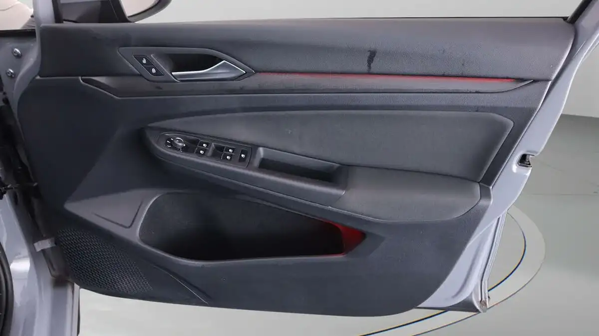 2021-volkswagen-golf-20-tsi-gti-dsg-big-15