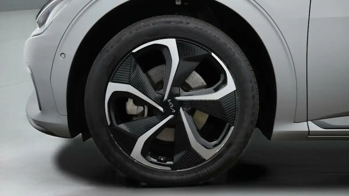 2022-kia-ev6-e-gt-line-s-320bhp-awd-big-18