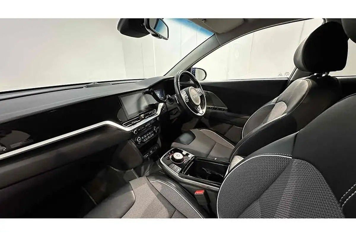 2022-kia-niro-ev-e-2-big-20