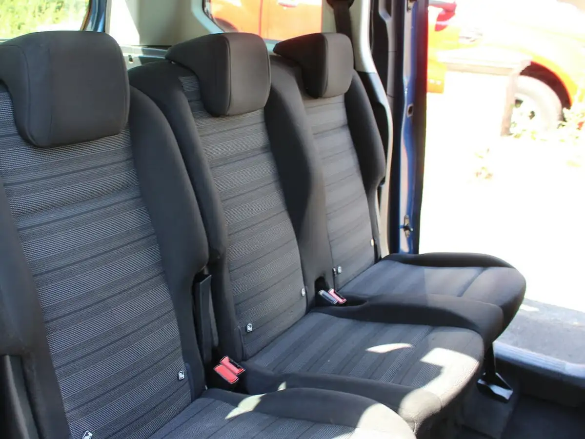 2021-vauxhall-combo-life-12i-edition-big-13