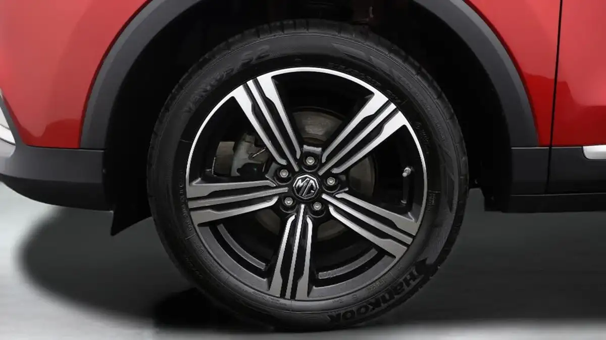 2019-mg-zs-suv-15-vti-tech-exclusive-105bhp-big-18
