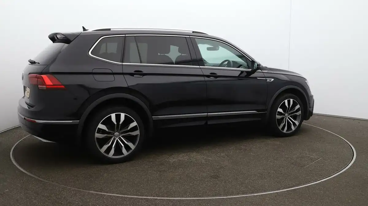 2020-volkswagen-tiguan-allspace-15-tsi-r-line-tech-big-57