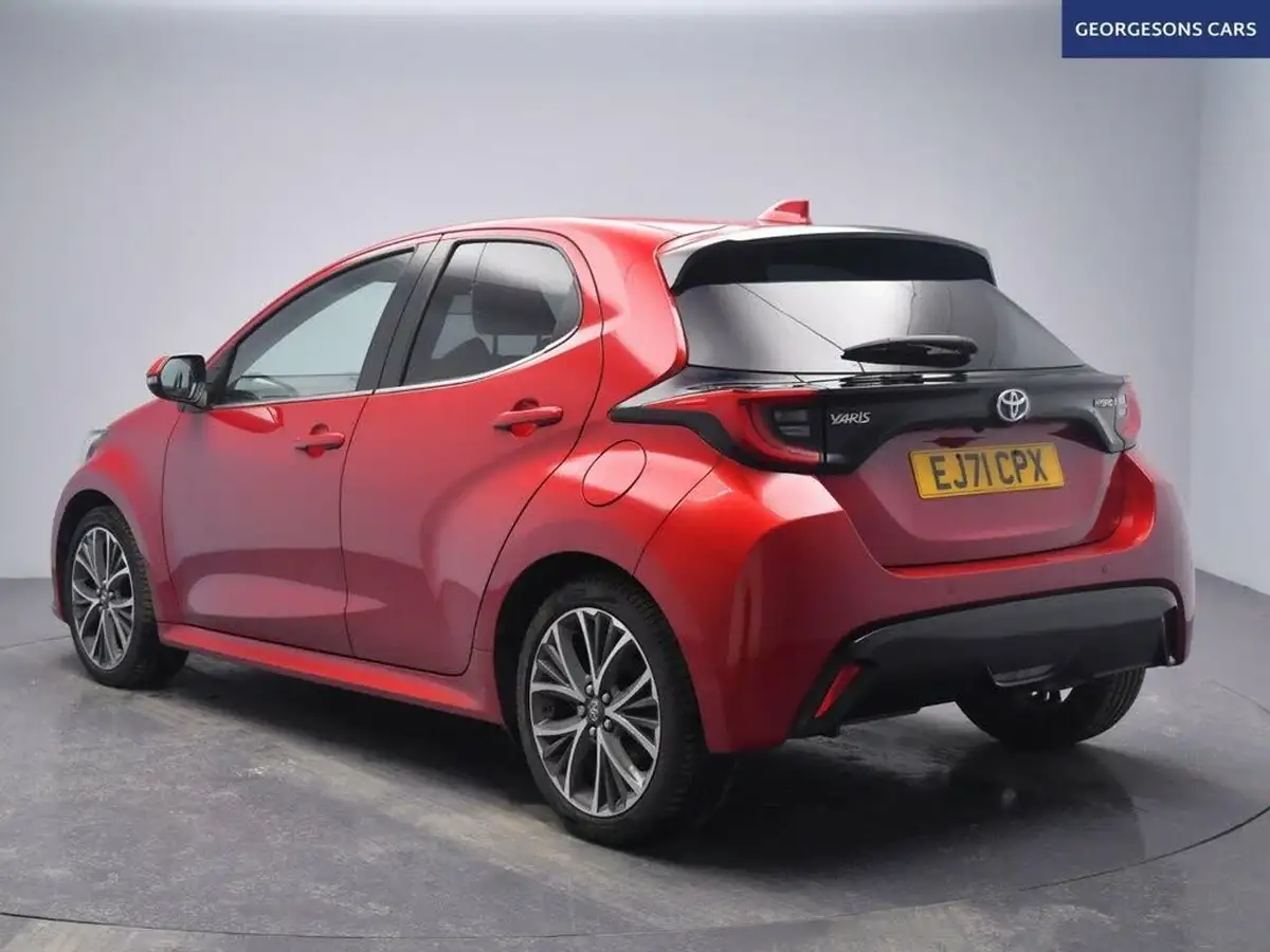 2021-toyota-yaris-15-vvt-i-excel-big-1
