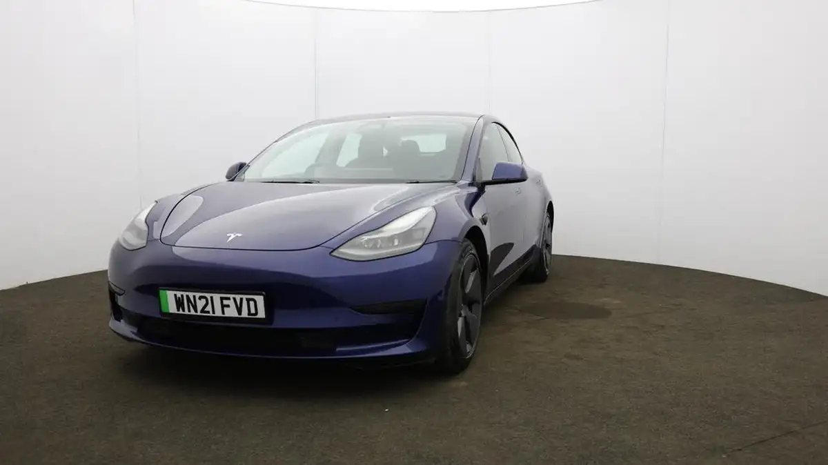 2021-tesla-model-3-e-standard-plus-big-25