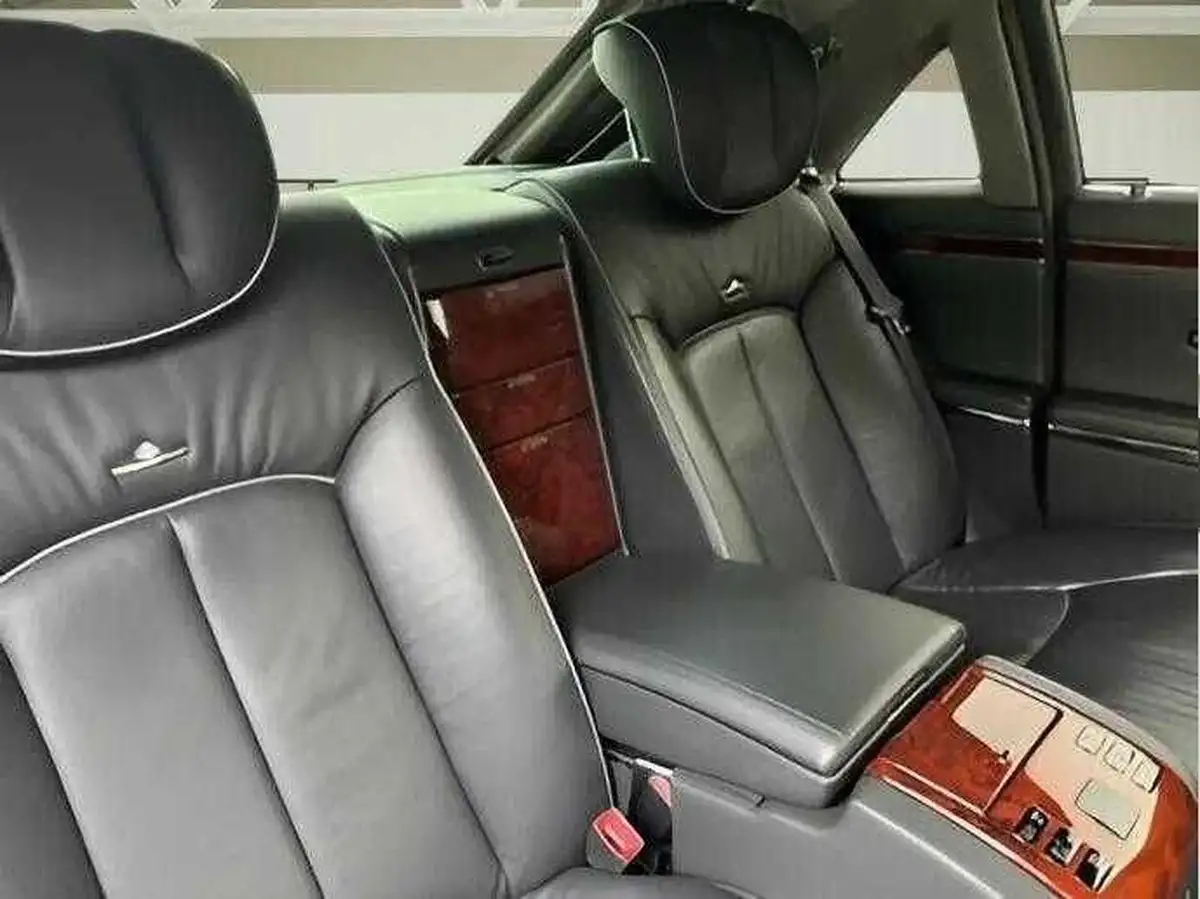 2011-maybach-62-55-62-big-11