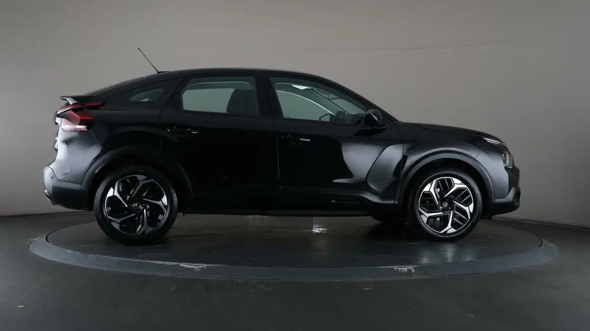 2021-citroen-c4-15bluehdi-sense-plus-130ps-eat8-big-62