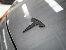 2023-tesla-model-y-e-performance-small-8