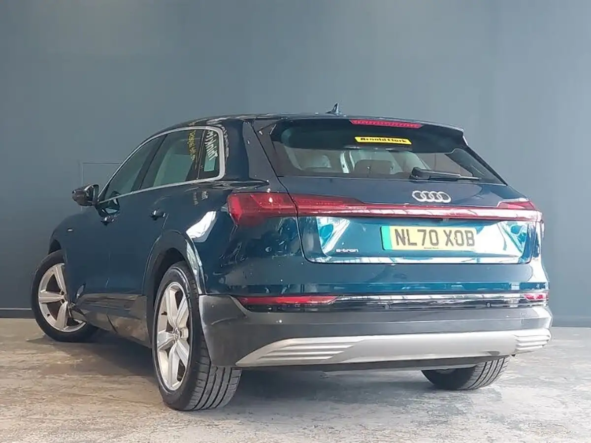 2020-audi-e-tron-50e-technik-big-1