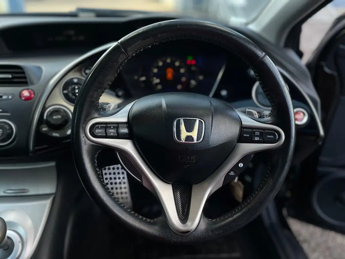 2007-honda-civic-18-type-s-gt-i-shift-big-28