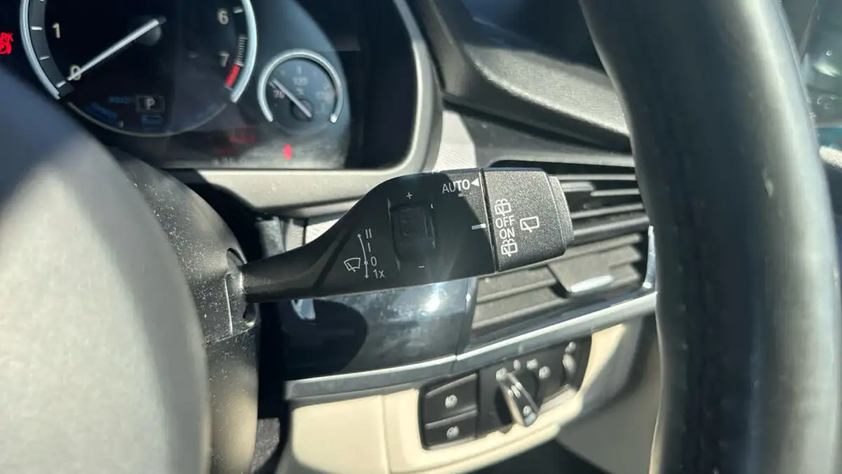 2018-bmw-x5-20-xdrive40e-m-sport-big-27