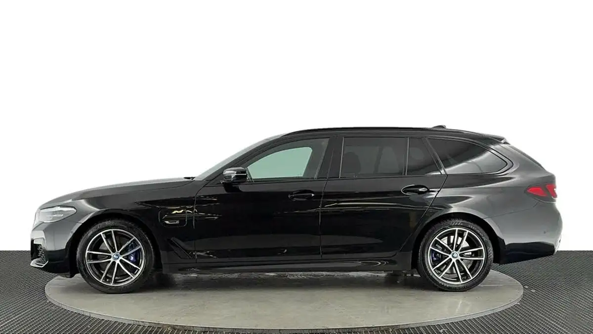 2022-bmw-5-series-20-530e-m-sport-touring-5d-big-6