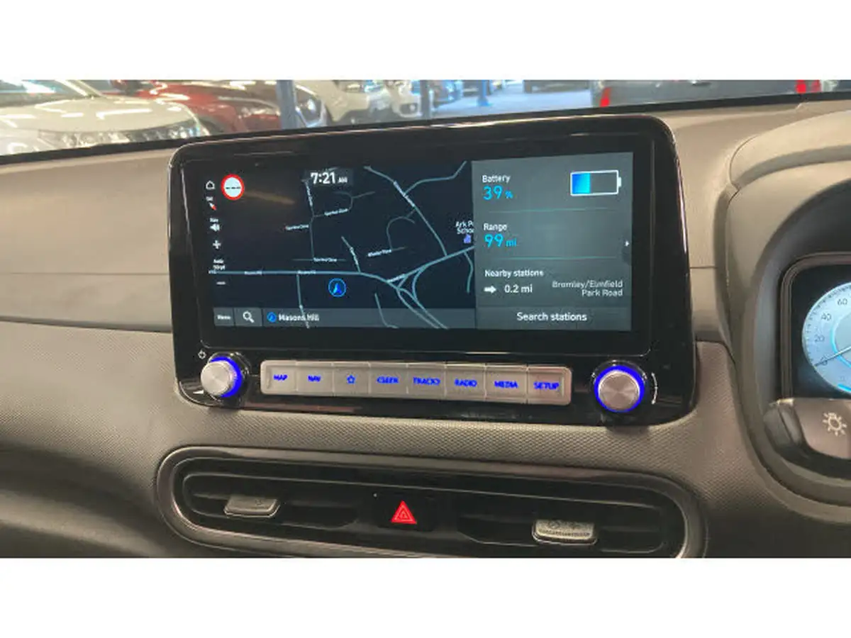 2022-hyundai-kona-e-premium-204ps-64kwh-7kw-obc-big-37