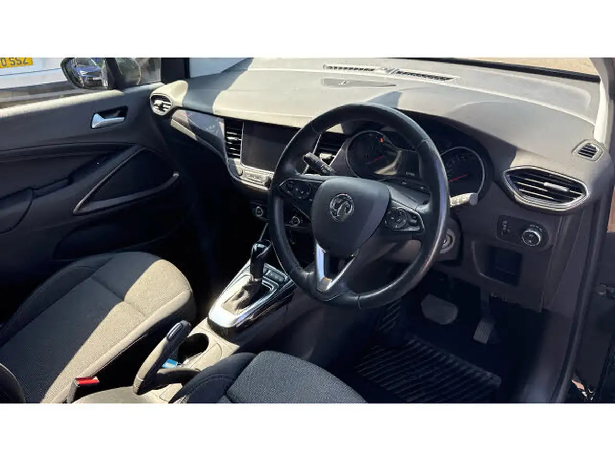 2022-vauxhall-crossland-12-elite-edition-130ps-auto-big-10