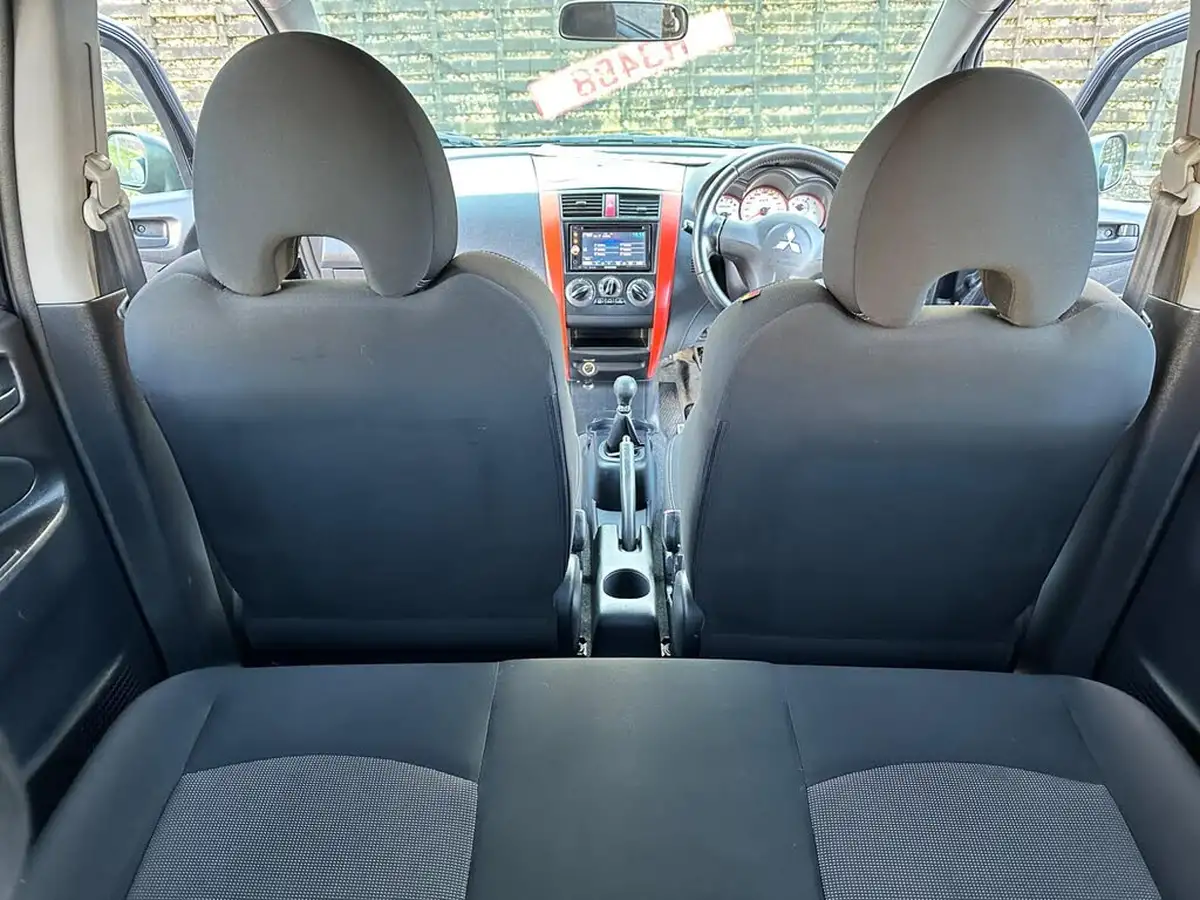 2009-mitsubishi-colt-15-ralliart-5d-big-53