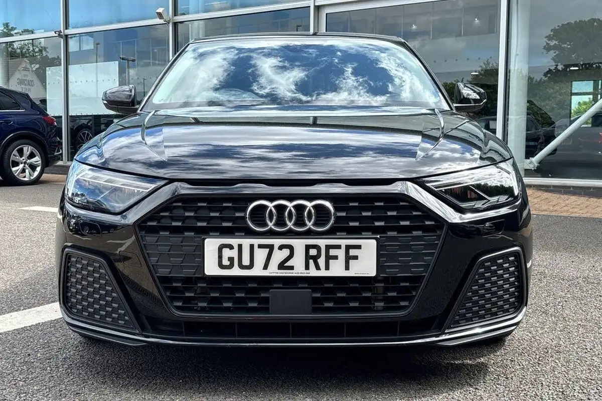 2022-audi-a1-10-25-tfsi-technik-big-10