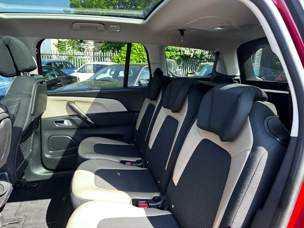 2016-citroen-grand-c4-picasso-20bluehdi-exclusive-big-25
