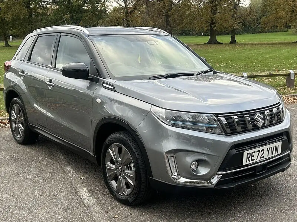 2022-suzuki-vitara-15-sz-t-big-0