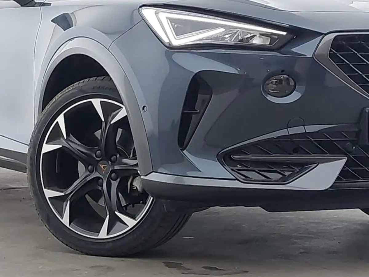 2024-cupra-formentor-15-tsi-v2-big-8