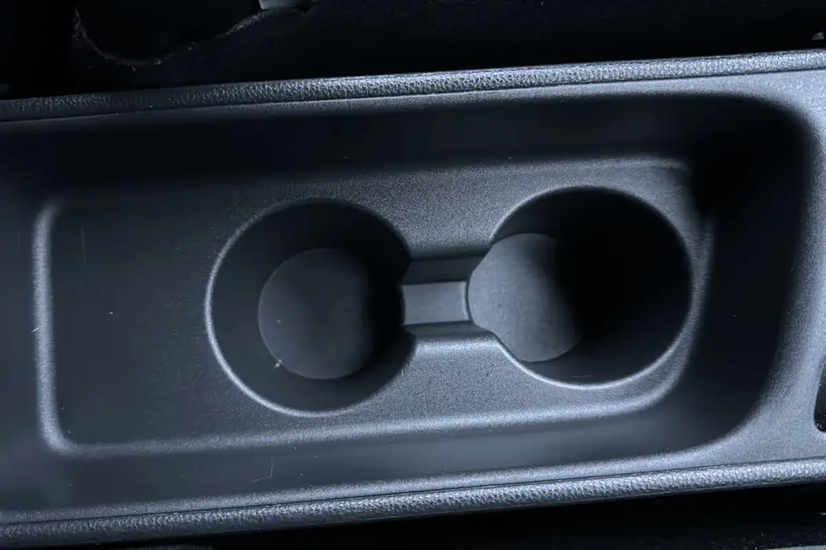 2022-toyota-yaris-15-vvt-i-design-panoramic-roof-big-35