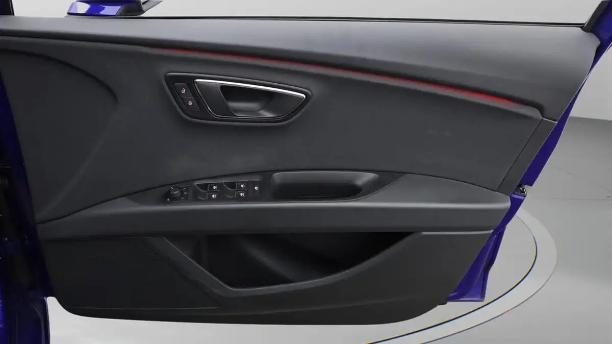 2020-seat-leon-15-tsi-evo-fr-black-edition-150ps-hatchback-big-14