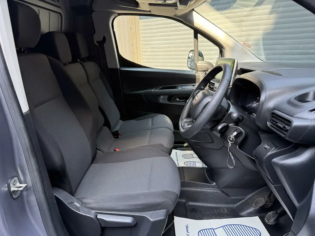 2021-citroen-berlingo-15bluehdi-650-enterprise-ss-big-21