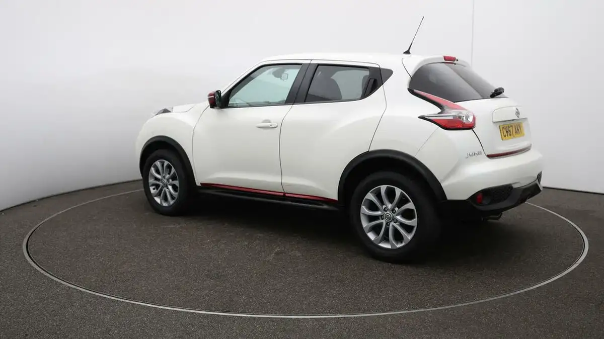 2017-nissan-juke-16-tekna-117ps-1598cc-xtronic-cvt-big-31